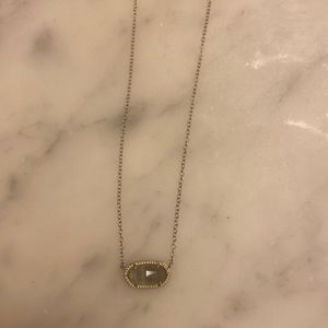Kendra Scott necklace